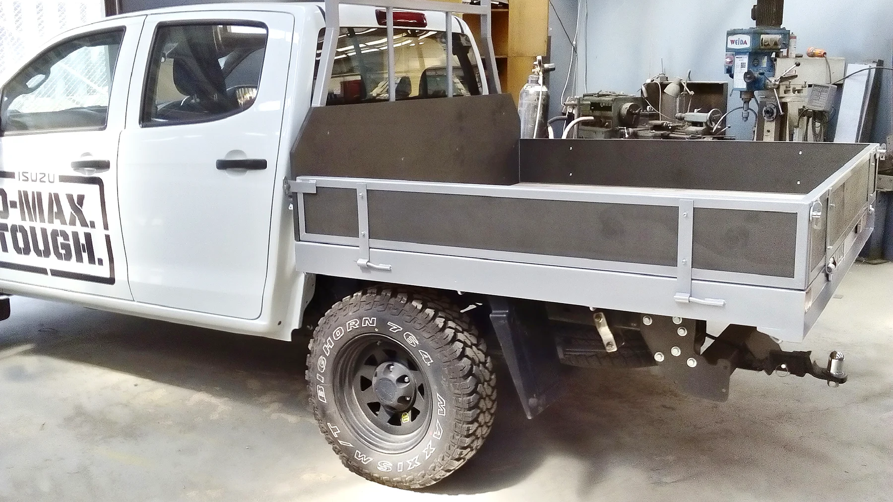 Custom ute deck and vehicle fabrication